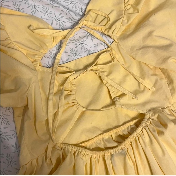 Butter Yellow Asos Mini Dress - size 6 - Picture 3 of 5